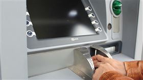 ATM,提款,轉帳（圖／翻攝自Pixabay）