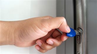 他剛交屋遭房仲電話轟炸　內行人揭真相