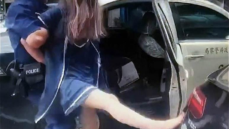 舞女酒駕撞翻8旬嬤　超驚悚畫面曝光