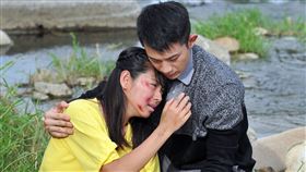 米可白,曾子益。（台視提供