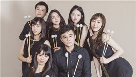 朱宗慶打擊樂團年度音樂會  7新生代團員撐全場朱宗慶打擊樂團今年唯一一場年度公演「一起，一起」音樂會，將首度讓7名新生代團員演出，無論選曲或表現，都將讓樂迷耳目一新。（朱宗慶打擊樂團提供）中央社記者趙靜瑜傳真　109年10月13日