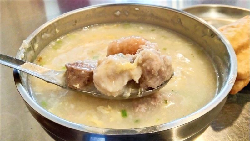 金城老街必吃傳統美食「傳記廣東粥」