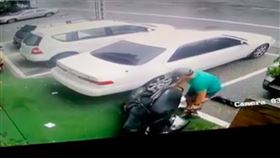 停車,新竹縣,臉書,撞,摩托車