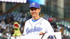 ▲富邦悍將林益全完成千分打點。（圖／富邦悍將球團提供）