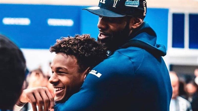 NBA／詹皇子呼麻　疑被老爸懲罰了