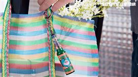 明星花露水悠遊卡（圖／悠遊卡公司提供）
