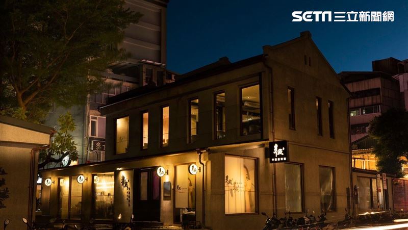 台鐵宿舍變店面　辛殿麻辣鍋插旗公館
