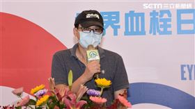 大維提醒大家維持良好的生活習慣、多運動，不要輕忽身體的任何狀況。（圖／彰基提供）