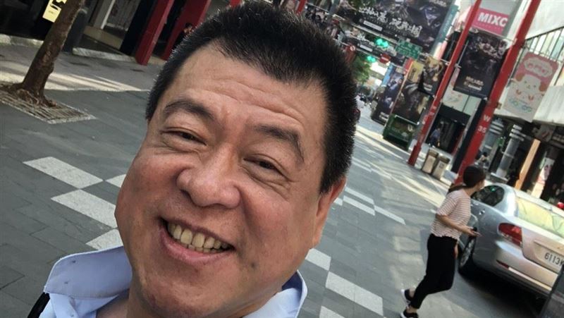 獨／化療傷腳神經　孫德榮走路都困難