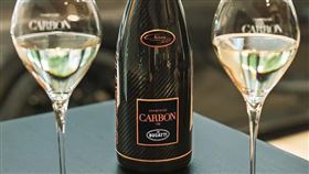 ▲Bugatti推出破記錄周年紀念酒（圖／翻攝自Bugatti FB）