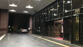 ▲台北地檢署，晚上外觀。（圖／記者楊佩琪攝）