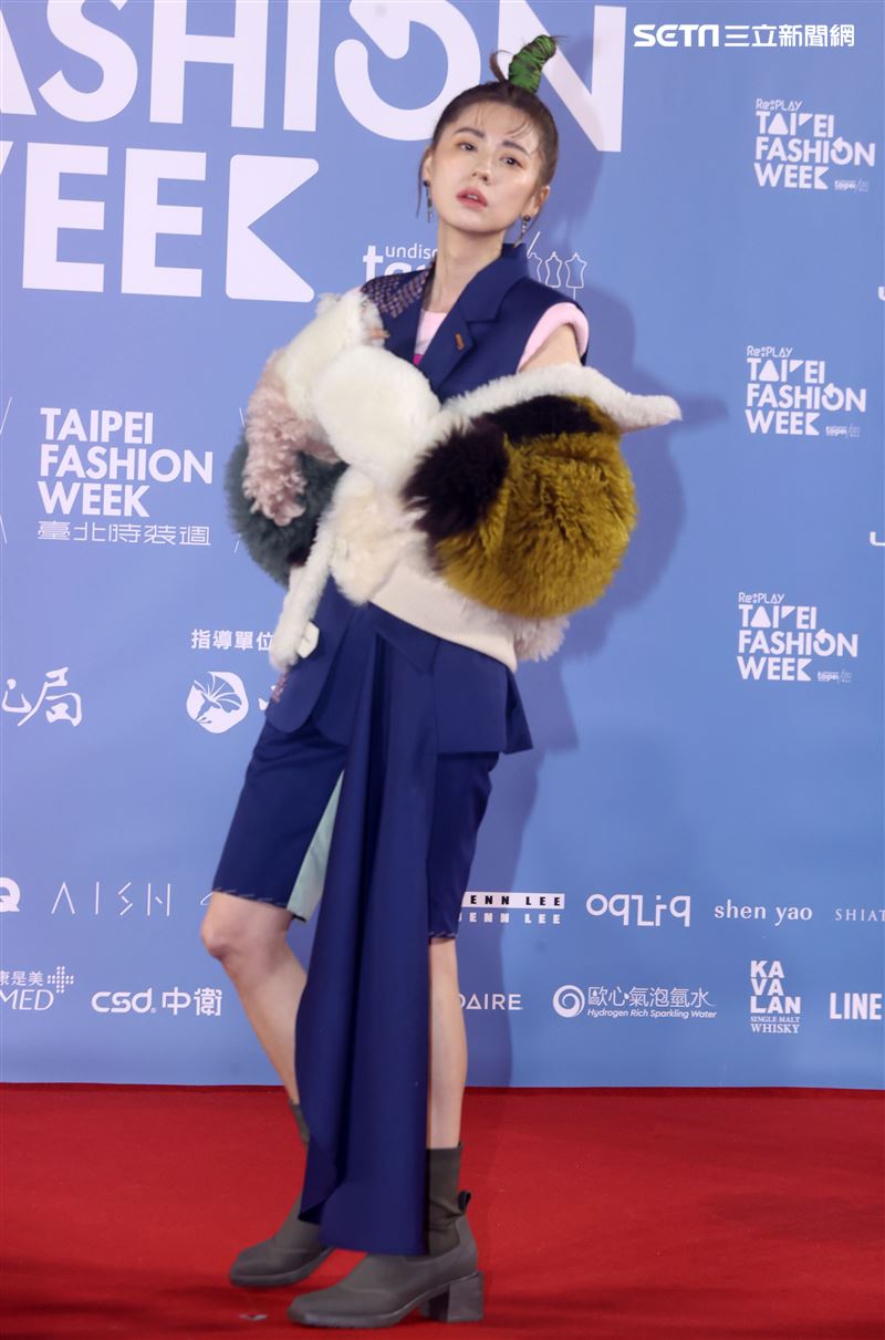 林予晞出席「2020臺北時裝週」壓軸時尚大秀。（記者邱榮吉/攝影）