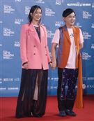 炎亞綸、孟耿如出席「2020臺北時裝週」壓軸時尚大秀。（記者邱榮吉/攝影）