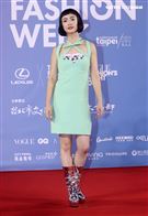 林依晨出席「2020臺北時裝週」壓軸時尚大秀。（記者邱榮吉/攝影）