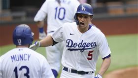 ▲席格（Corey Seager）連2場比賽開轟。（圖／美聯社／達志影像）