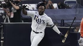 ▲光芒新秀阿羅沙瑞納（Randy Arozarena）敲出季後賽第7轟。（圖／美聯社／達志影像）