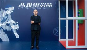 雄影重映《天邊一朵雲》掀話題 蔡明亮合體陸弈靜、李康生復刻歌舞場景  （圖／高雄電影節提供） 