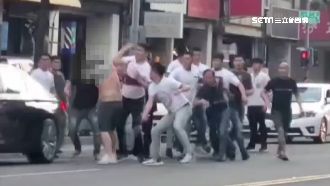 高雄舞廳又鬧事　10打1圍毆畫面曝