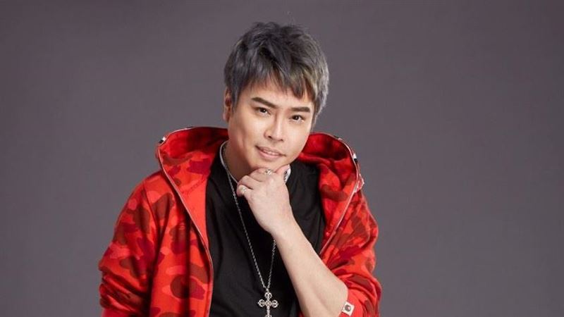 模仿庹宗康爆紅　男星換臉整型得憂鬱