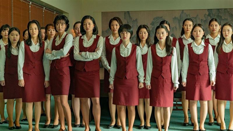 怒揭上司非法行為！女職員下場竟是…