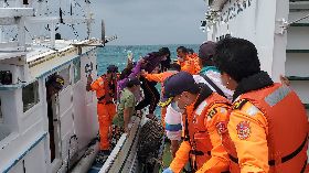 澎湖花嶼女學生高燒不退　海巡冒風浪後