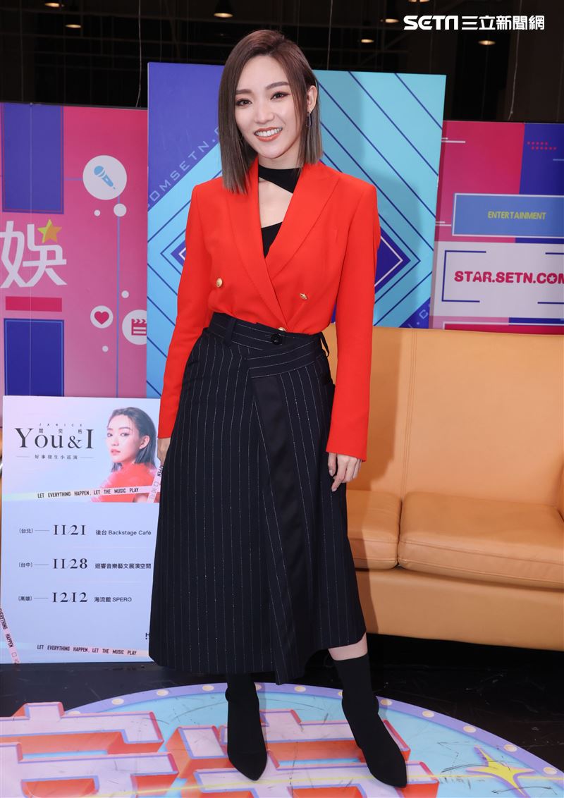 閻奕格安安大明星(唱片宣傳) 。（記者邱榮吉/攝影）