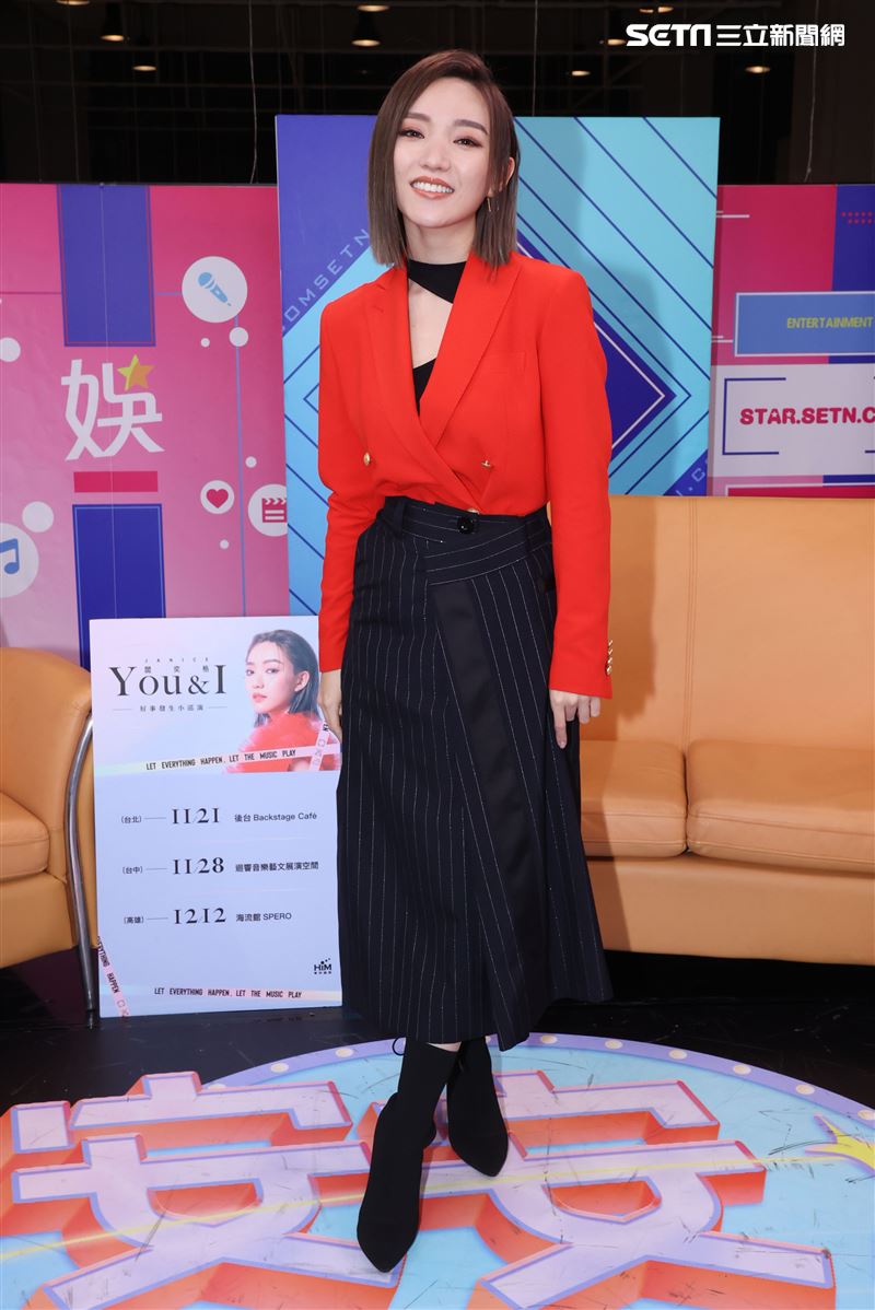 閻奕格安安大明星(唱片宣傳) 。（記者邱榮吉/攝影）