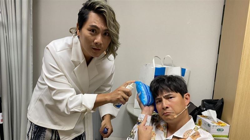 爆錄節目出意外　孫協志慘摔後遭爆頭
