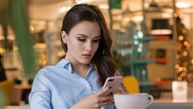 AirDrop,Dcard,捷運,變態（圖／翻攝自Pixabay）