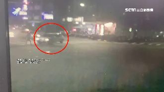 老司機帶兄弟走店　女友抓狂開車衝撞