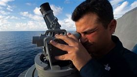 美軍艦部署東海、南海巡弋畫面曝光（圖／翻攝美軍太平洋艦隊）