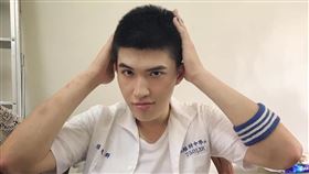 演員曲獻平遭到網友起底。（圖／翻攝自曲獻平臉書）