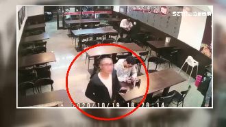 夫妻點餐遭下手　黑衣賊摸走3萬現金
