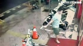 女嬰,抽搐昏迷,開道救命,三重,翻攝畫面