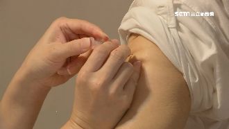 新冠加流感疫苗 醫:一直打到年底