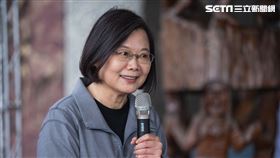 蔡英文參訪「布農族文化館」。（圖／總統府提供）