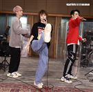 徐若瑄「V Live音樂分享會」攜手師兄熊仔、Shawn楊尚融練團唱跳嗨翻。（記者邱榮吉/攝影） 