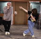 徐若瑄「V Live音樂分享會」攜手師兄熊仔、Shawn楊尚融練團唱跳嗨翻。（記者邱榮吉/攝影） 