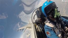  中國,解放軍,空軍,共軍,飛彈,實戰,演練（圖／翻攝自新浪新聞