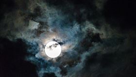 超級大月亮　埔里（圖／翻攝畫面）