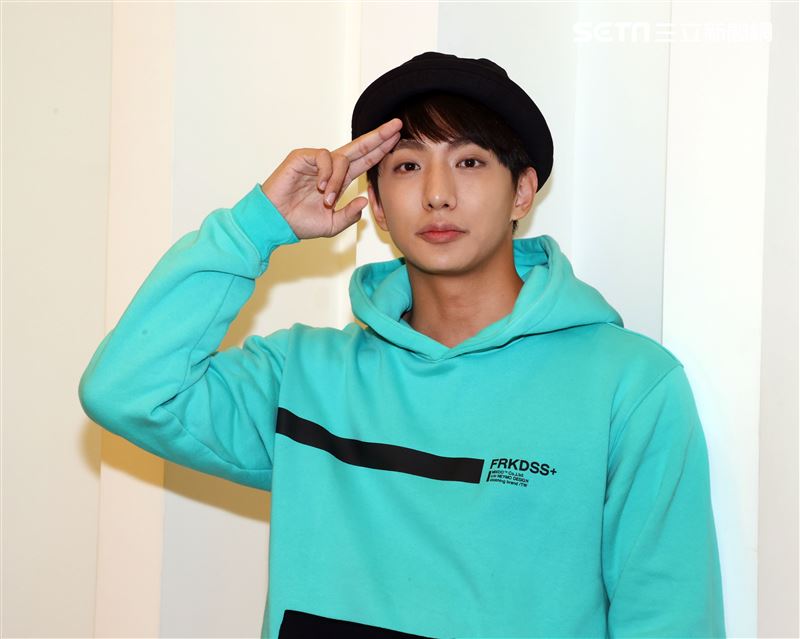 許明杰三立新聞網專訪。（記者邱榮吉/攝影）