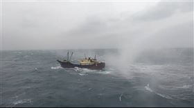 澎湖,陸船,越界,海巡,水砲