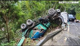 新北市，坪林，混凝土車，翻覆，煞車失靈