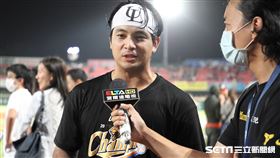 ▲統一獅三壘手郭阜林賽後受訪。（圖／記者劉彥池攝影）