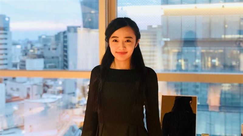 全裸露毛成名！女星愛上已婚男淪小三