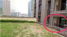 中國,武漢,買房,二樓,公廁（圖／翻攝自微博）