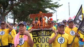與神同行！順澤宮主神領跑　伊登缺席