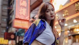 『真人版娜美』轉戰直播主　自爆第一份工作是禮儀師　（圖／UP直播提供）