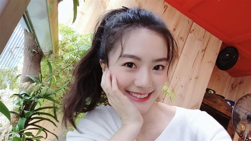 甜美實況主JOJO啾啾　新歡竟是它