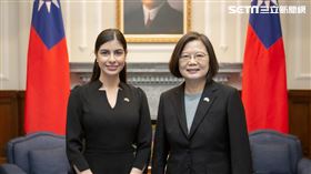 蔡英文接受尼加拉瓜共和國新任駐臺特命全權大使李蜜娜呈遞到任國書。（圖／總統府提供）